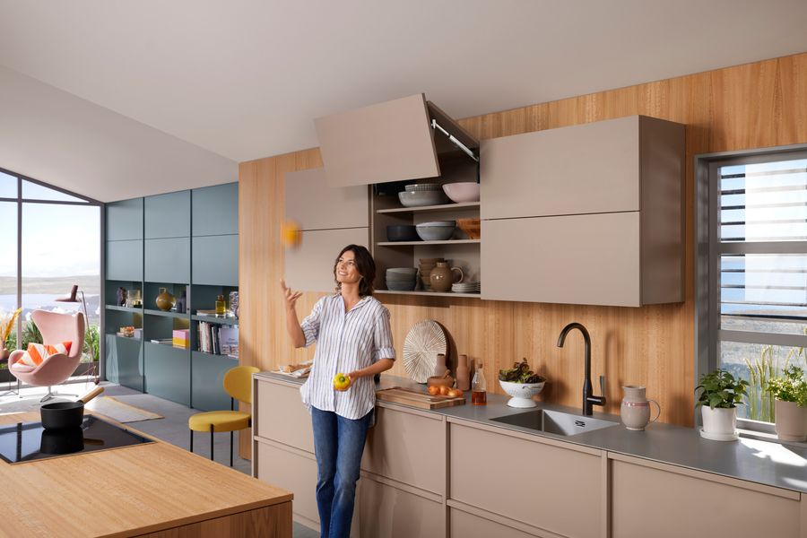 AVENTOS HF top bi-fold lift system in the kitchen