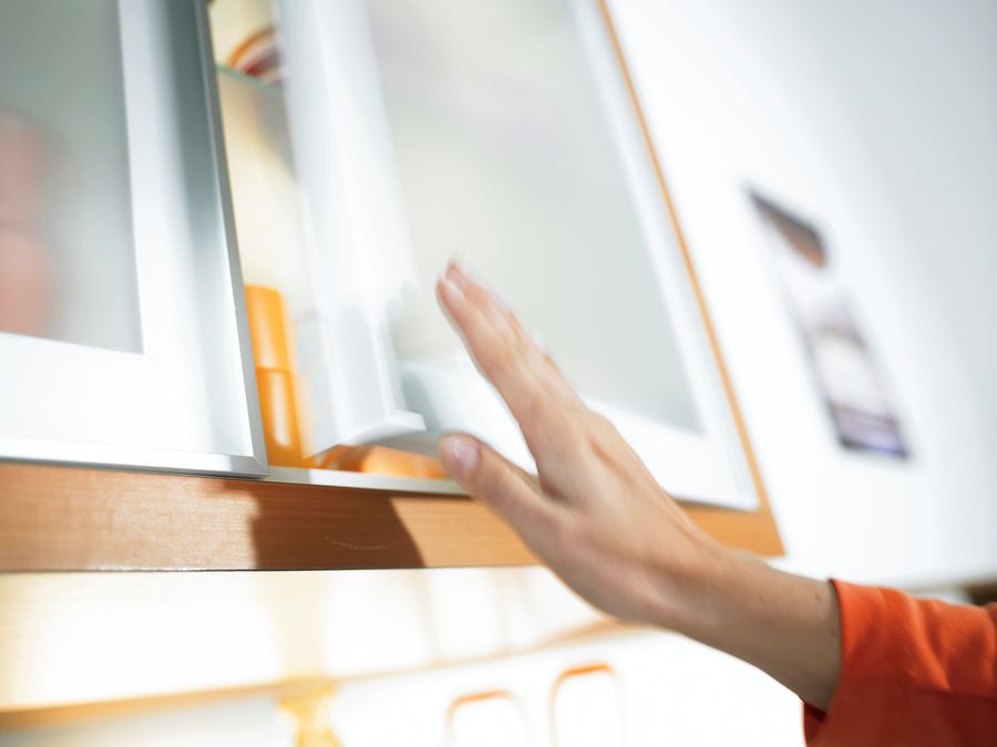 TIP-ON for doors, the mechanical opening feature